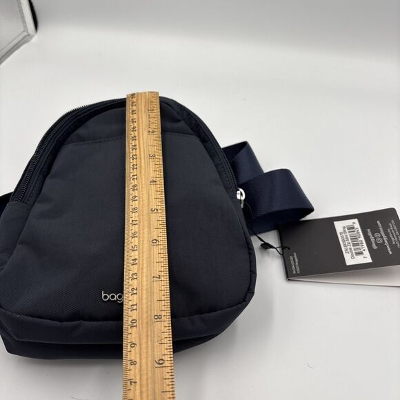 Baggallini Double Zip Mini Sling. Backpack Purse Bag Nylon Blue - Picture 9 of 9